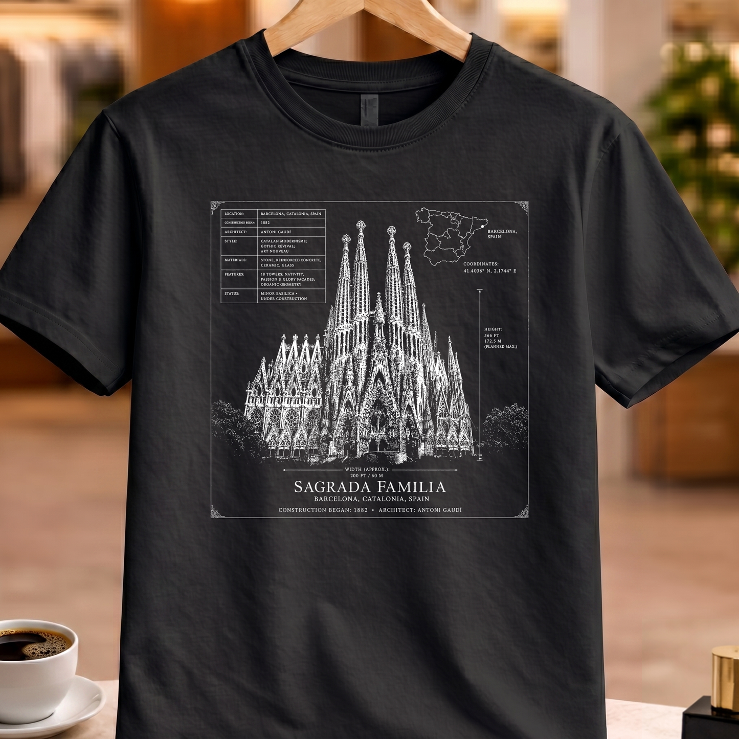 SAGRADA FAMILIA TECHNICAL TEE
